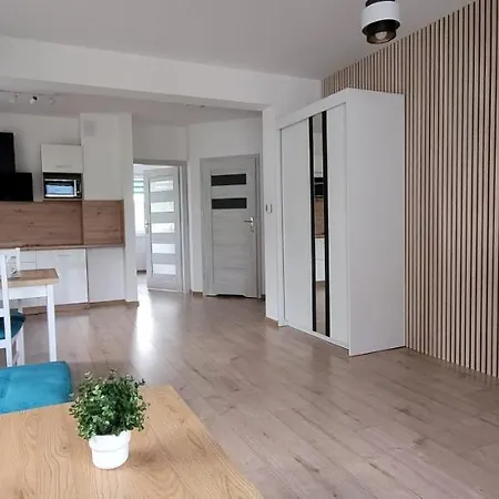 Kolorowe Cieplice - Apartamenty Z Widokiem Na Karkonosze Jelenia Gora Exterior photo