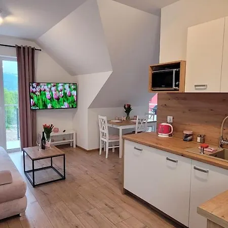 Kolorowe Cieplice - Apartamenty Z Widokiem Na Karkonosze Jelenia Gora Exterior photo