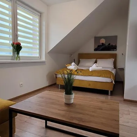 Kolorowe Cieplice - Apartamenty Z Widokiem Na Karkonosze Jelenia Gora Exterior photo