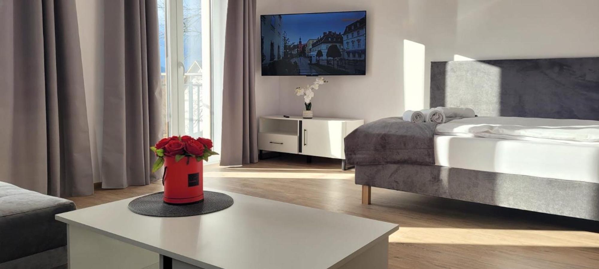 Kolorowe Cieplice - Z Widokiem Na Karkonosze Apartment *